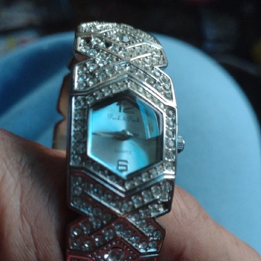 Peck &Peck Silver Women's Watch with Blue Dial NWOT